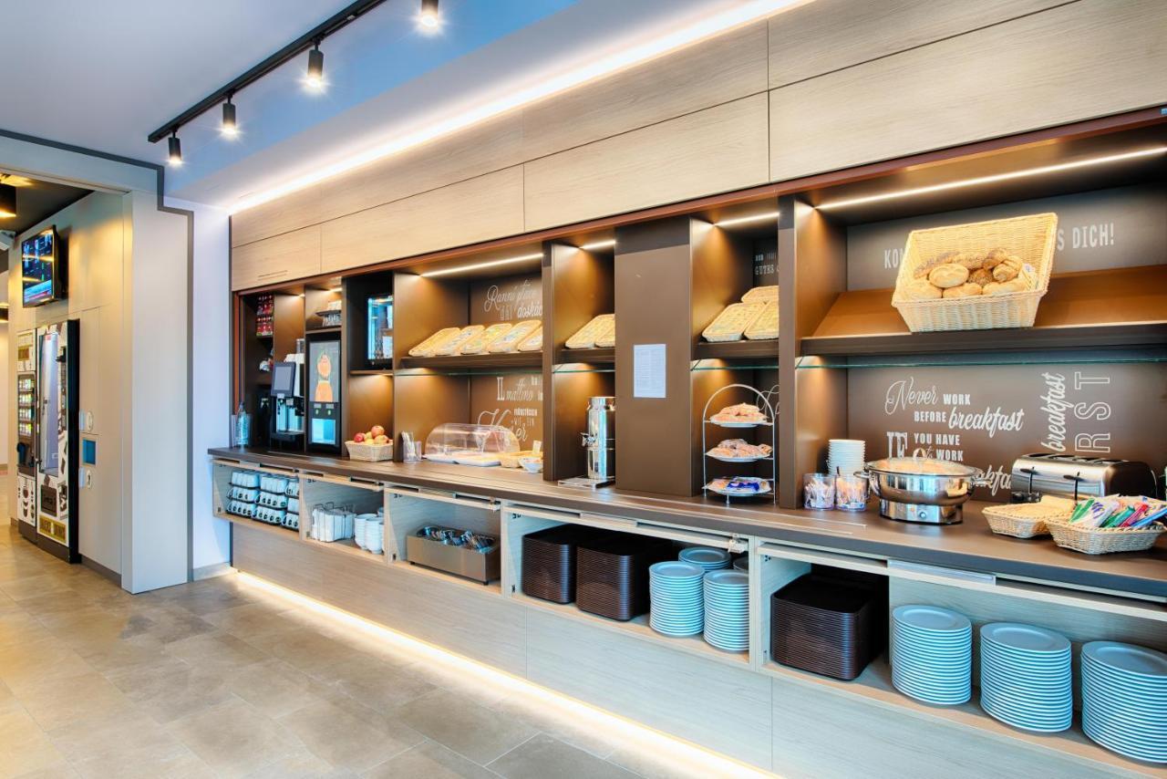B&B Hotel 라벤스부르크 외부 사진